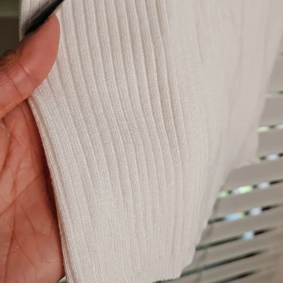 Essential Ribbed Racerback Tank - Picture 3 of 8